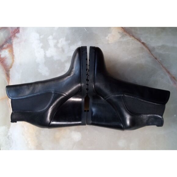 Michael Kors Thea Wedge Boot Women's sz. 8.5 - Picture 5 of 12